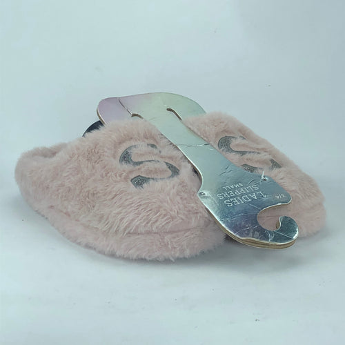 Pink fluffy faux-fur house slippers