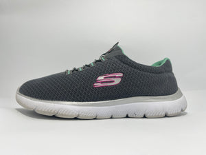 Skechers