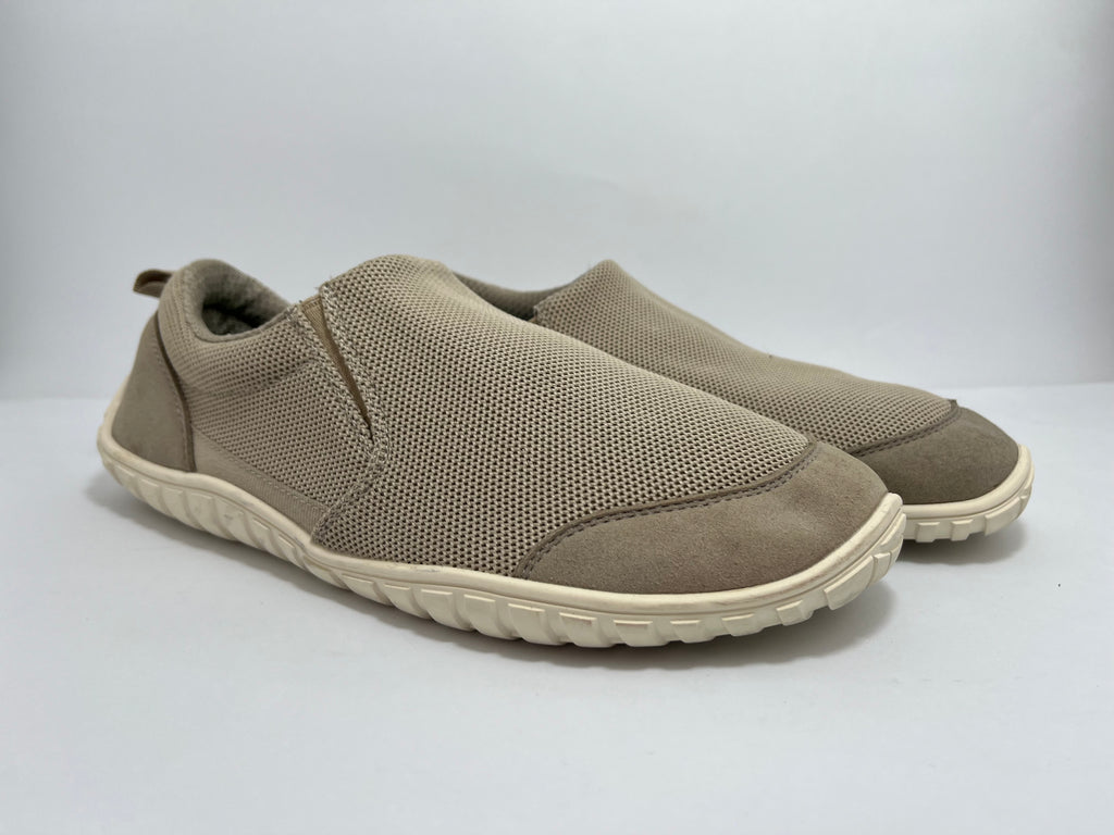Relax lll Barefoot shoe by Saguaro