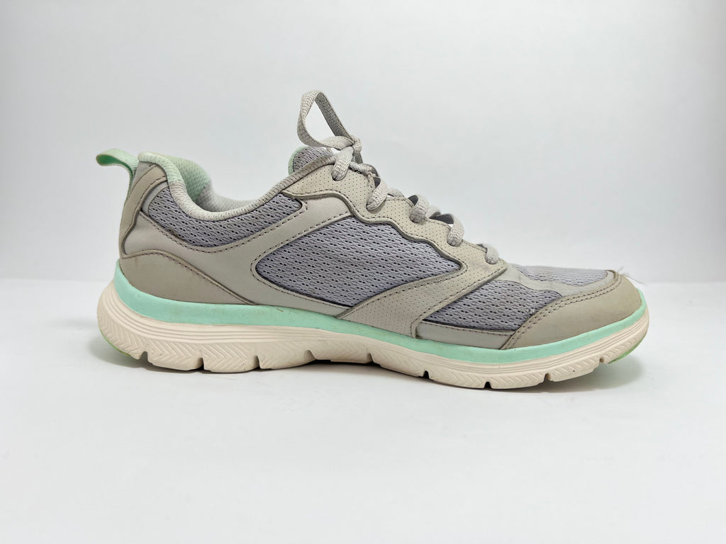 Skechers Memory Foam