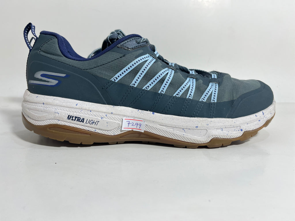 Skechers ultra light UL