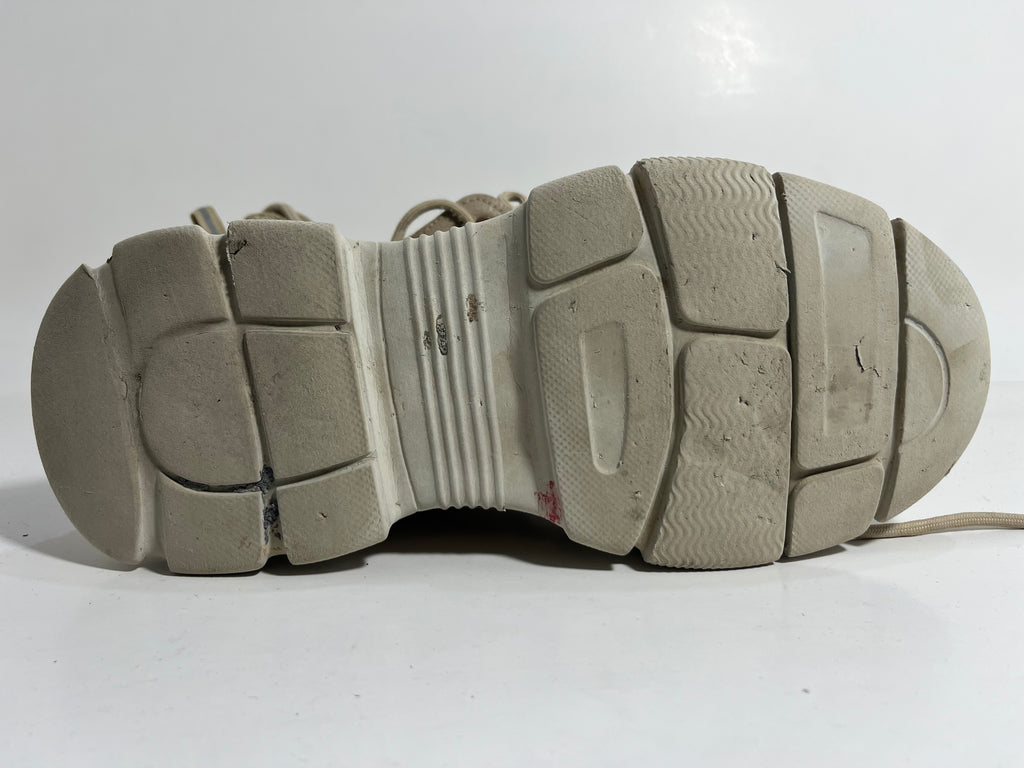 DING GU HIKING SHOES